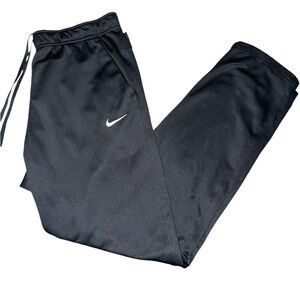 Black Nike Therma-Fit Sweatpants (L)